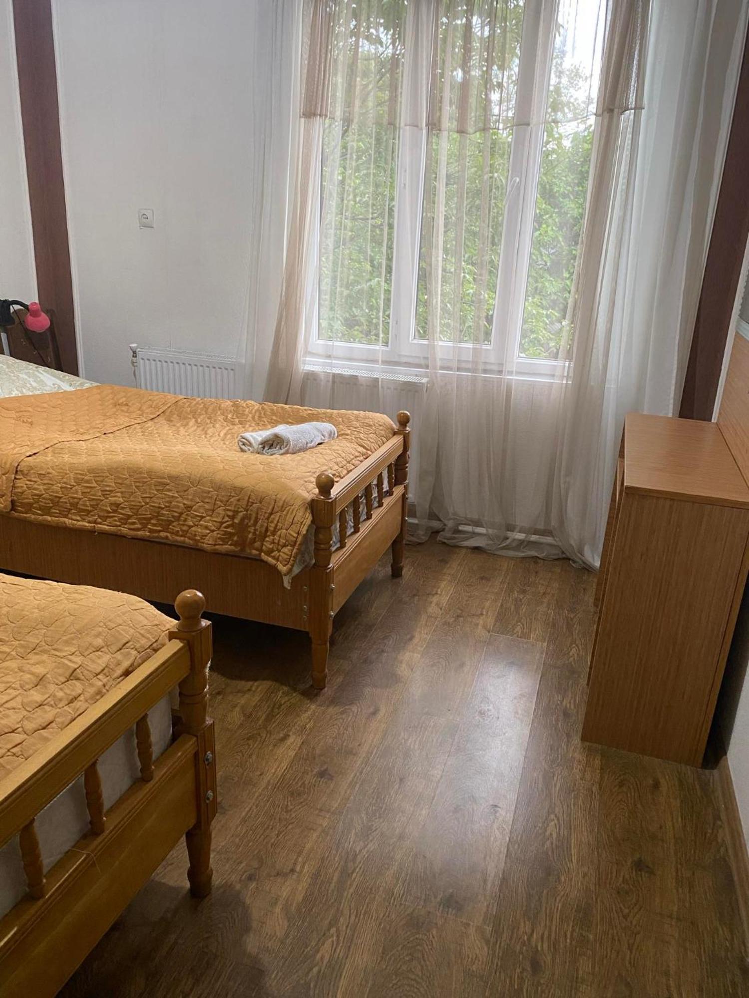 Guest House Telavi XXI Buitenkant foto