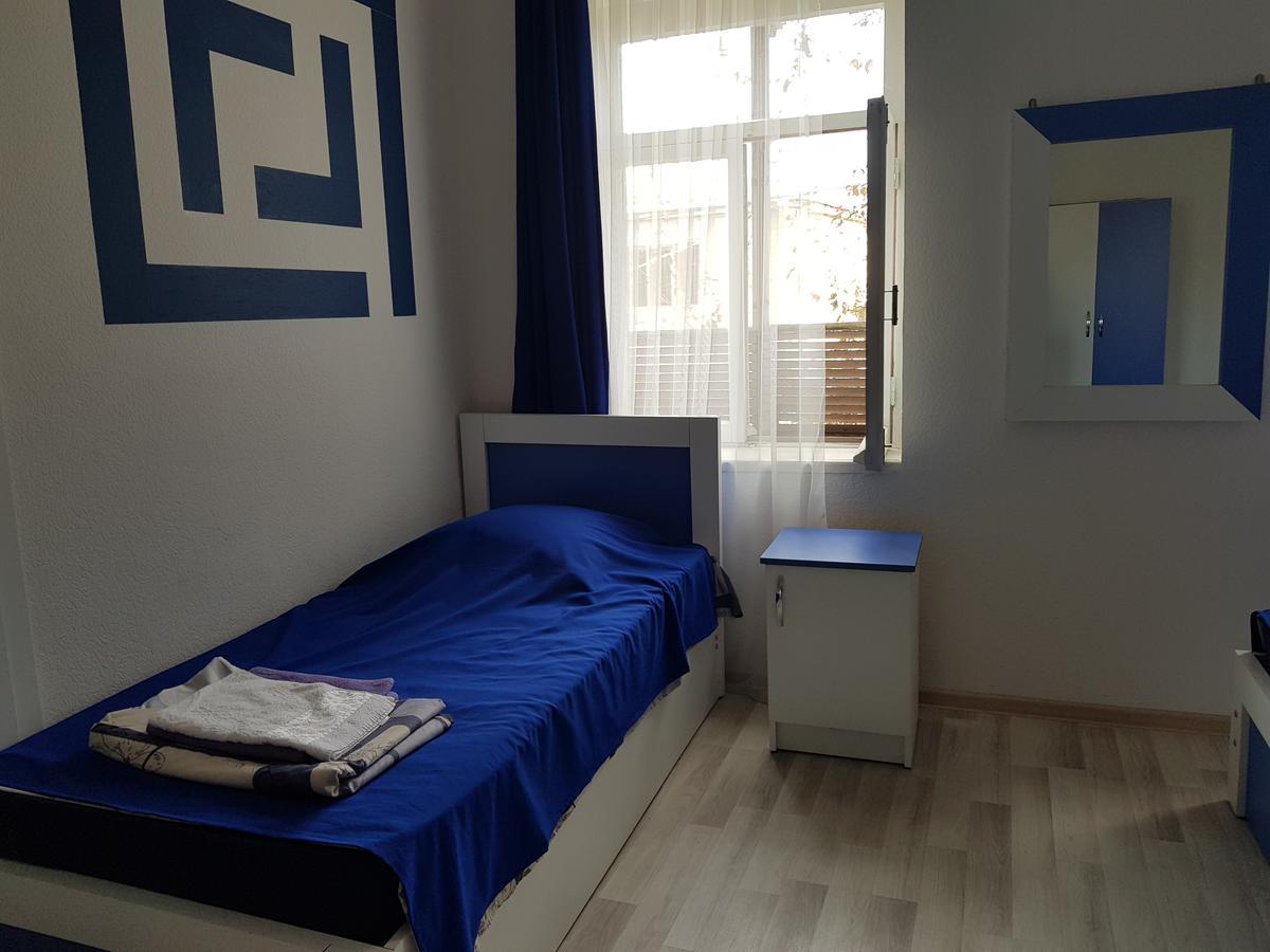 Guest House Telavi XXI Buitenkant foto